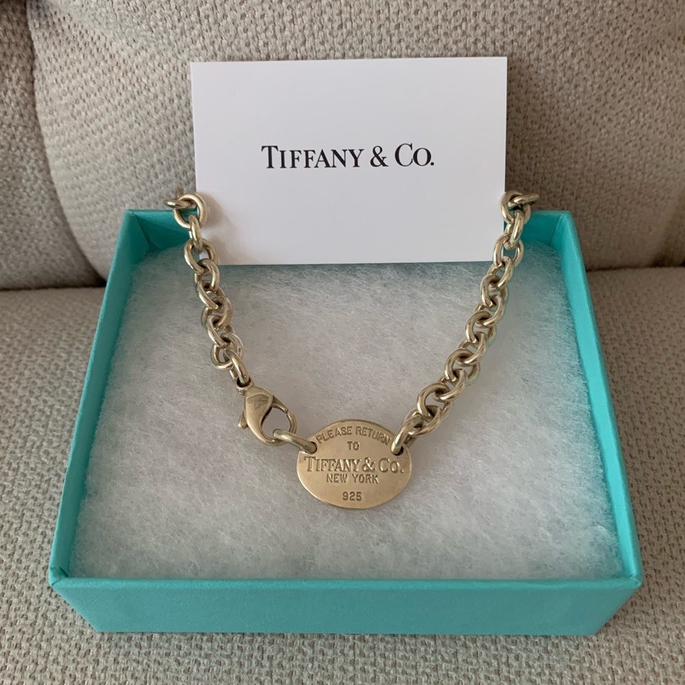 Tiffany & Co. Oval Tag Choker Necklace